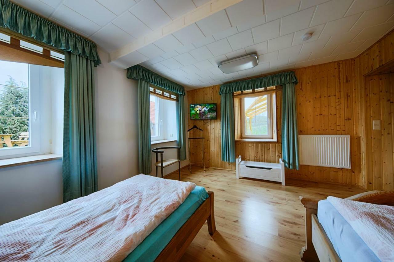 Haus Rabenswalde Villa Garnbach Екстериор снимка